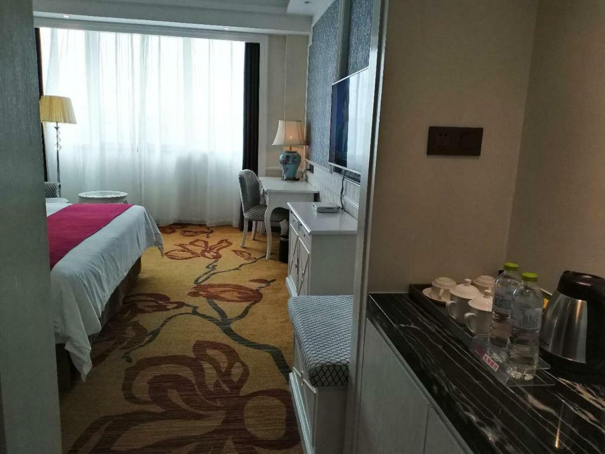 Ramada Encore Wyndham Nanning City Center Ξενοδοχείο Qingxiu Εξωτερικό φωτογραφία