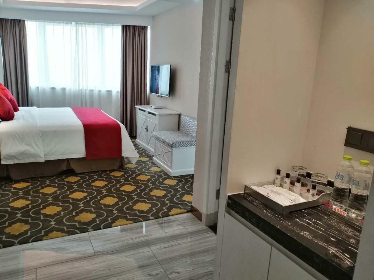 Ramada Encore Wyndham Nanning City Center Qingxiu Εξωτερικό φωτογραφία